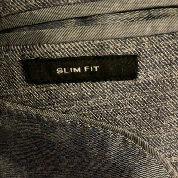 Sport's Coat - Picture 4 of 4